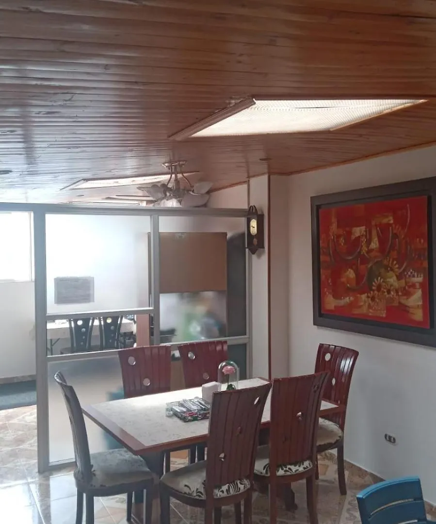 Bed and Breakfast Elizabeth Hotel'S International Μπογκοτά